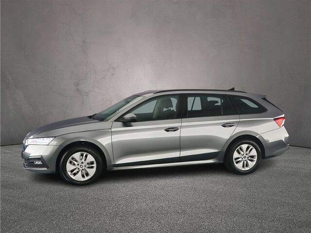 Skoda OCTAVIA Combi Business Edition 1.0 eTSI 110pk DSG Automaat Navigatie, Cruise control, Elektrische achterklep, Parkeersensoren, LED koplampen, Airco, App connect