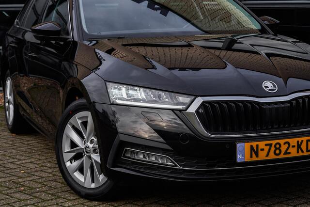 Skoda OCTAVIA Combi 1.0 TSI Buss. Ed. Plus| Trekhaak|Netjes bereden&Onderhouden