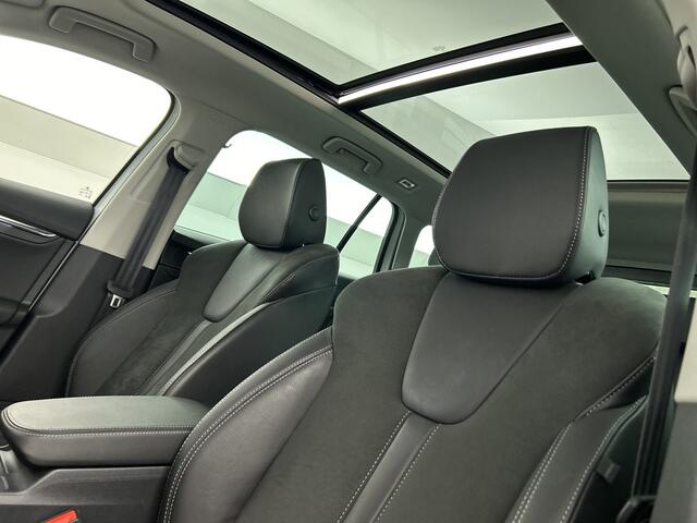 Skoda OCTAVIA Combi 1.4 TSI PHEV Business Plus Pano-dak/Memory/Canton-Audio