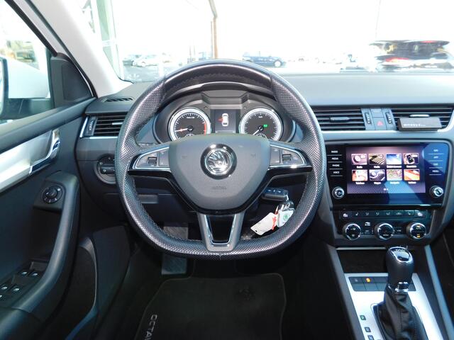 Skoda OCTAVIA 1.5TSI 150PK DSG BUSINESS! All-in Prijs! Trekhaak!