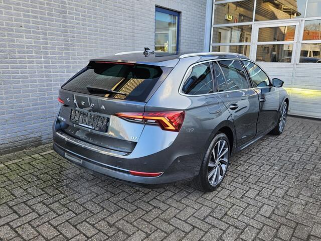Skoda OCTAVIA Combi 1.4 TSI iV PHEV Business Edition Inclusief afleveringskosten