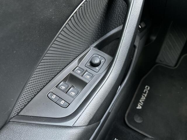 Skoda OCTAVIA 1.0 e-TSI Business Edition | 1e Eigenaar | Automaat | Virtual Cockpit | Sfeerverlichting |