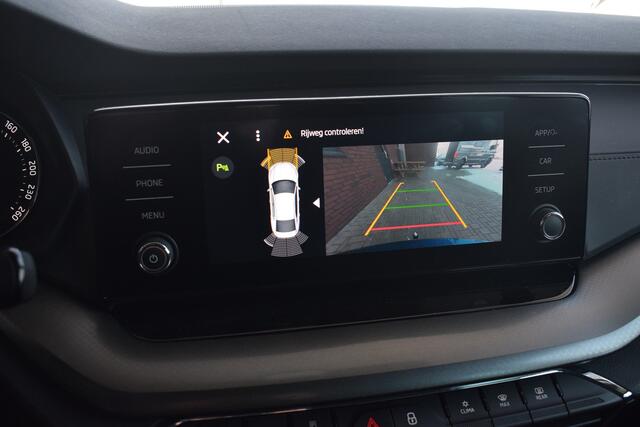 Skoda OCTAVIA 1.5 e-TSI 150pk Ambition Plus | Trekhaak | Camera | Carplay