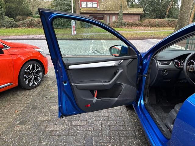 Skoda OCTAVIA Combi 1.0 TSI Greentech Business Edition