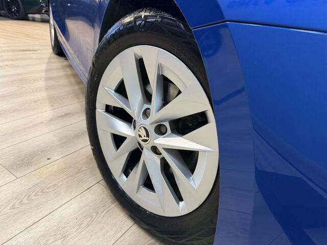 Skoda OCTAVIA 1.0 e-TSI Sport Business Airco ECC | Trekhaak | Virtual | Sfeer | Cruise Control | LED | Stoel Verwarming | Isofix | NAP