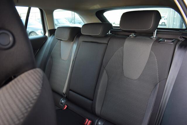 Skoda OCTAVIA Combi 1.0 e-TSI Business Edition