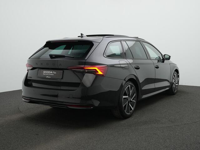 Skoda OCTAVIA Combi 1.5 TSI MHEV 150 pk DSG Sportline | Panoramadak | Trekhaak | 360 camera | Head-up display | Matrix LED