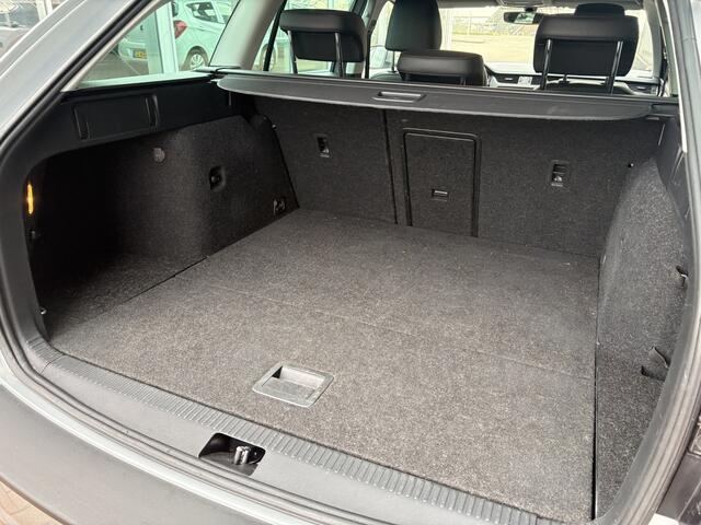 Skoda OCTAVIA Combi 1.0 TSi 115pk Business Edition LEDER/NAVI/CARPLAY/CRUISE/PDC/WINTERPACK