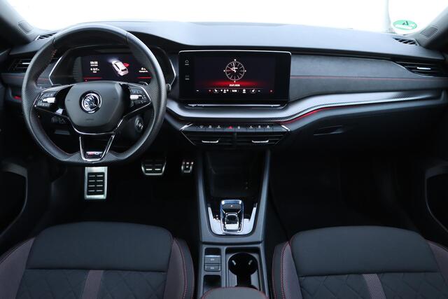 Skoda OCTAVIA Combi 2.0 TSI RS 245pk DSG7 245pk DSG7