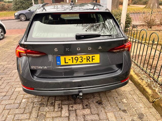 Skoda OCTAVIA Combi 1.0 TSI Ambition
