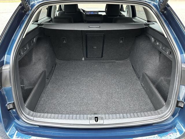 Skoda OCTAVIA Combi 1.0 TSI Business Edition