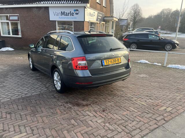 Skoda OCTAVIA Combi 1.0 TSI Greentech Ambition Business AUTOMAAT CARPLAY STOELVERWARMING NAVI