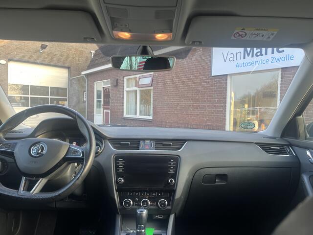 Skoda OCTAVIA Combi 1.0 TSI Greentech Ambition Business AUTOMAAT CARPLAY STOELVERWARMING NAVI