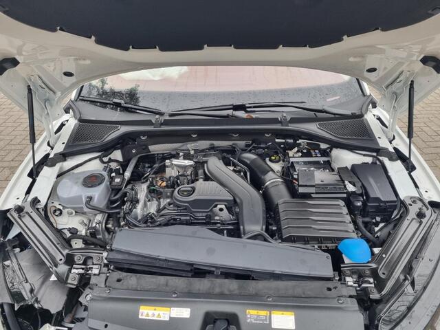 Skoda OCTAVIA Combi 1.5 TSI MHEV Bns.E.P