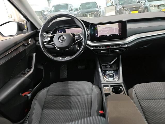 Skoda OCTAVIA Combi 1.4 TSI iV 204pk PHEV Business Edition Virtual Cockpit Navigatie Trekhaak Elektrische achterklep