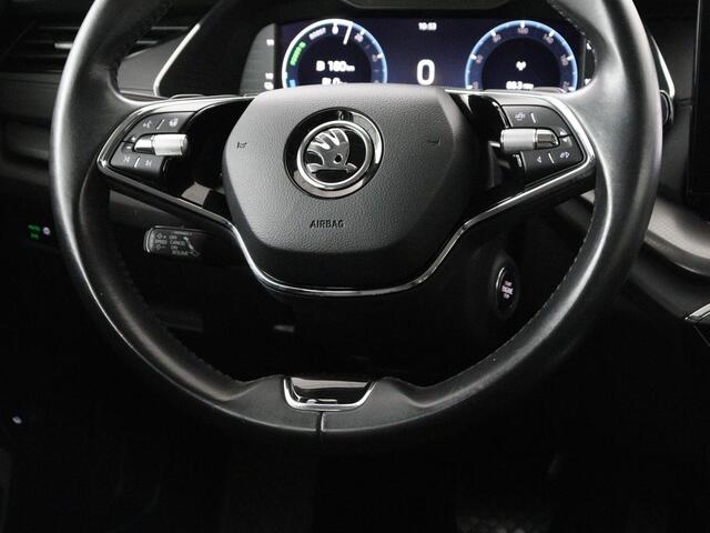 Skoda OCTAVIA 1.4 TSI iV PHEV Business Edition | Adaptive cruise | Stuurverwarming | Carplay | Navigatie | Parkeerhulp | 18'' | Full LED | Climate control | Plug In