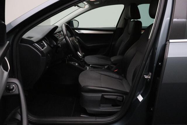 Skoda OCTAVIA Combi 1.0 TSI Greentech Business Edition 2020 | Airco | Navigatie | Cruise Control | Stoelverwarming | Parkeersensoren | Stuurwiel Multifunctioneel | Onderhoudshistorie | Boekjes | Nationale Autopas