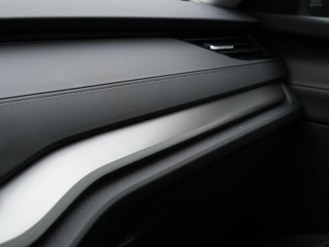 Skoda OCTAVIA Combi 1.0 TSI 110 pk Business Edition | Trekhaak | Stuur-/stoelverwarming | Navigatie