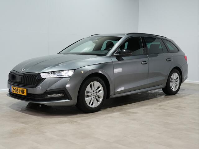 Skoda OCTAVIA Combi 1.0 e-TSI 110pk DSG sport business Navigatie Pdc Clima Privacy glass ps