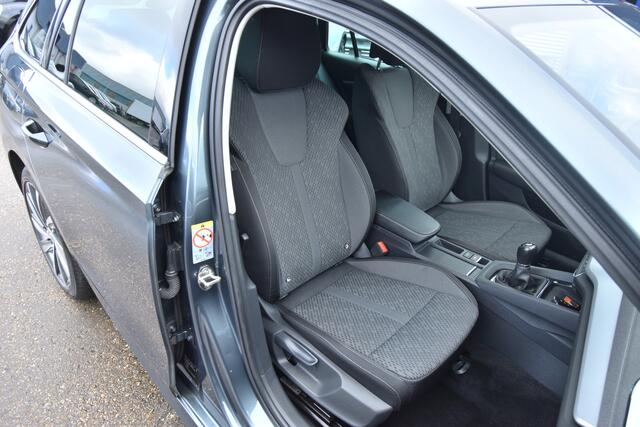 Skoda OCTAVIA Combi 1.0 TSI Business Edition Plus , VIRTUAL COCKPIT , A UITRIJ CAM , LED KOPL , NAVI , CLIMATR , ST+STUUR VERW ,