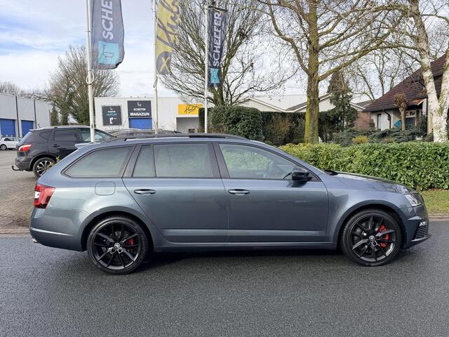 Skoda OCTAVIA Combi 2.0 TSI RS230 DSGoPanooACC