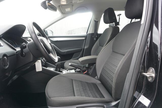 Skoda OCTAVIA Combi 1.0 TSI Greentech Edition | TREKHAAK | DEALERONDERHOUDEN | CARPLAY | ECC |