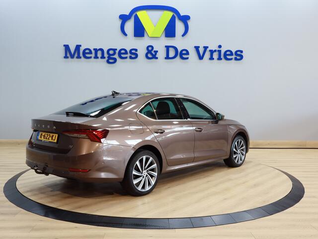 Skoda OCTAVIA 1.4 TSI iV PHEV Business Edition Plus Airco ECC | LED | Virtual | Trekhaak | Sfeer | Adaptive Cruise | Stuurverwarming | Apple Carplay Android Auto | Isofix | NAP |