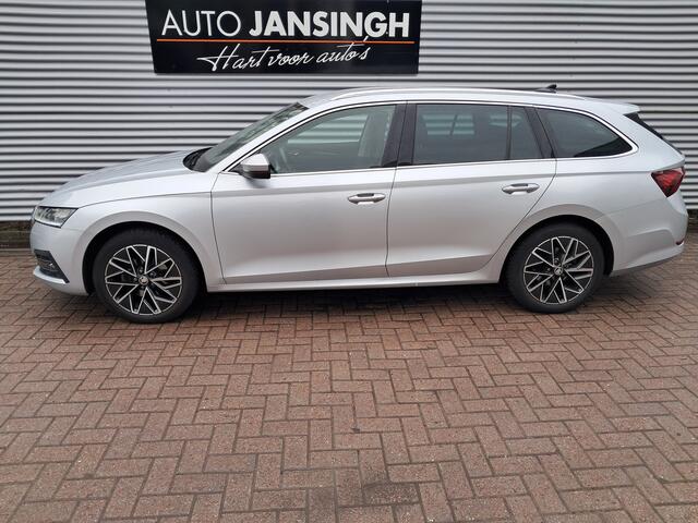 Skoda OCTAVIA Combi 1.0 TSI Business Edition NIEUW MODEL!! | Clima | Cruise control | LM Velgen | Ndl auto | Navigatie | PDC voor en achter | RIJKLAARPRIJS INCL 12 MAANDEN GARANTIE EN BEURT
