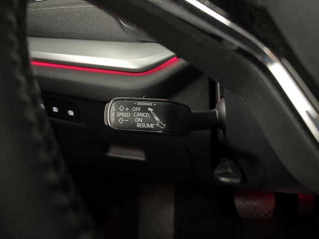 Skoda OCTAVIA Combi 1.4 TSI iV PHEV Style / AUTOMAAT/ PANO/ CAMERA/ PARK. SENSOREN/ DODE HOEK/ MEMORY SEATS/ KEYLESS/ ELEK. ACHTERKLEP/ SMARTLINK/ STOELVERWARM./ ADAPT. CRUISE/ NAVI/ CLIMA/ DAB