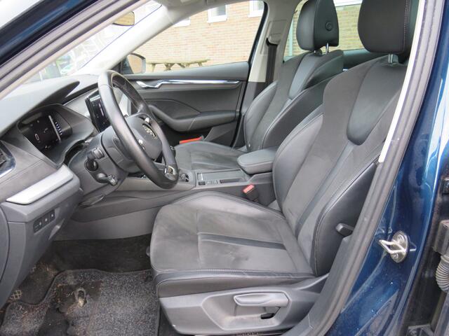 Skoda OCTAVIA Combi 1.0 TSI 111Pk Business Edition Plus * Rijklaarprijs incl. garantie * Pano-dak * Camera * Electr. A-Klep * Led Koplampen * Dig. Cockpit *