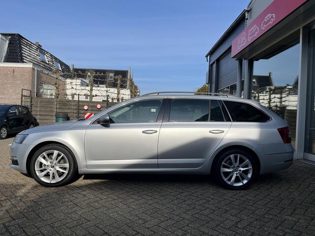 Skoda OCTAVIA Combi 1.0 TSI Greentech Business Edition Carplay, Cruise, Parkeersensoren, LM velgen.