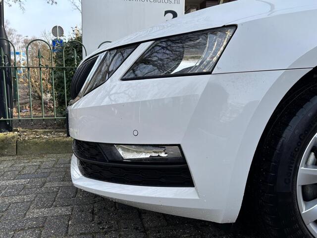 Skoda OCTAVIA Combi 1.0 TSI Greentech Ambition Business