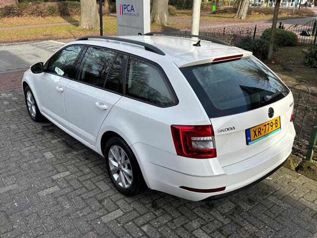 Skoda OCTAVIA Combi 1.0 TSI Greentech Ambition Business