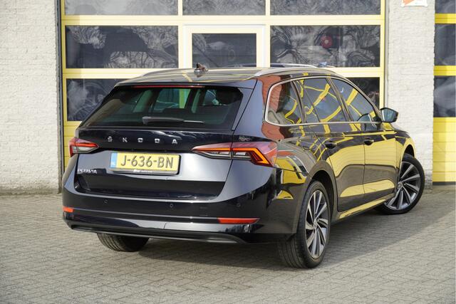 Skoda OCTAVIA Combi 1.5 TSI 150PK! First Edition BJ2020 Lmv 18" | Led V+A | Pdc | Navi | Keyless entry | Elek. achterklep | App-Connect | Virtual cockpit | Head-Up display | Dashboard verlichting | Climate control | Cruise control | Verwarmde voorstoelen | Nw-model!