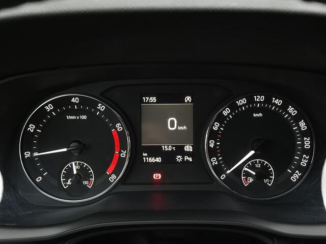 Skoda OCTAVIA Combi 1.5 TSI Comfort line | AppleCarplay / AndroidAuto | Keyless |