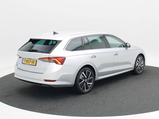 Skoda OCTAVIA Combi 1.4 TSI 220 Pk iV PHEV Business Edition Plus | Adaptive Cruise | Voorstoelen/Achterbank Verwarming | Stuur Verwarming | Full LED | Camera | 99.004 Km !!