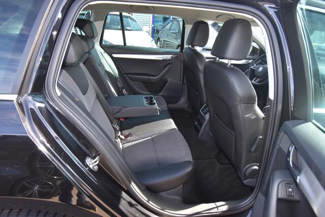 Skoda OCTAVIA Combi 1.0 TSI Greentech Business Edition , CLIMATR , CR CONTR , NAVI , VOOR ST VERW ,PDC A ,