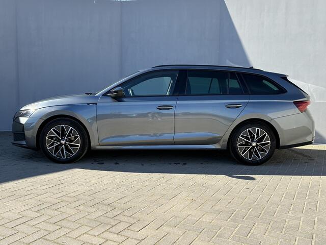 Skoda OCTAVIA Combi 1.5 TSI MHEV Sportline Business / Fabrieksgarantie t/m 12-2028 / Adaptieve Cruise Control / Navigatie / Apple Carplay/Android Auto / Achteruitrijcamera / Stoelverwarming / Sportstoelen / Elektrische achterklep /