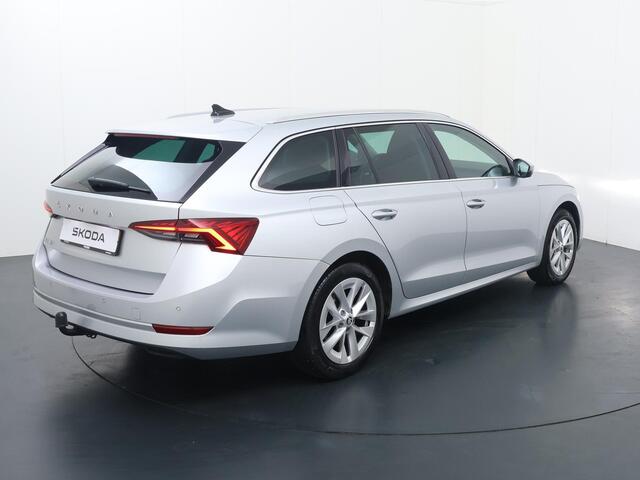 Skoda OCTAVIA Combi 1.0 TSI Business Edition | 110 PK | Cruise control | Climate control | LED verlichting | Apple Carplay/Android Auto |