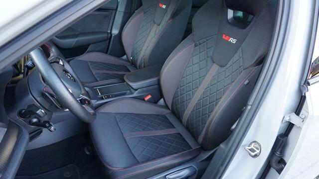 Skoda OCTAVIA Combi 1.4 TSI 245pk RS iV PHEV Business Pano.Dak *Black Optik* RS Seats LED 19inch LM Keyless *Steel Grey*