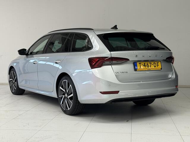 Skoda OCTAVIA Combi 1.5 e-TSI Sport Business | Navigatie | Parkeersensoren | All-Season Banden | Climate Control |