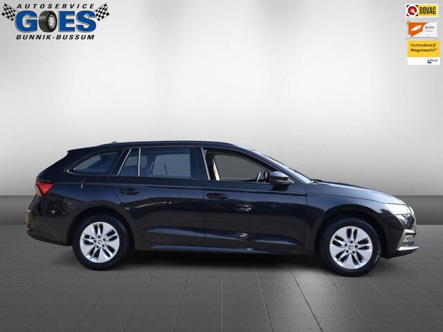 Skoda OCTAVIA Combi Ambition apple carplay/android auto/stoelverw