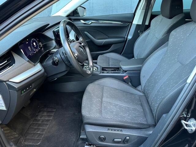 Skoda OCTAVIA 1.5 E-TSI Business Edition