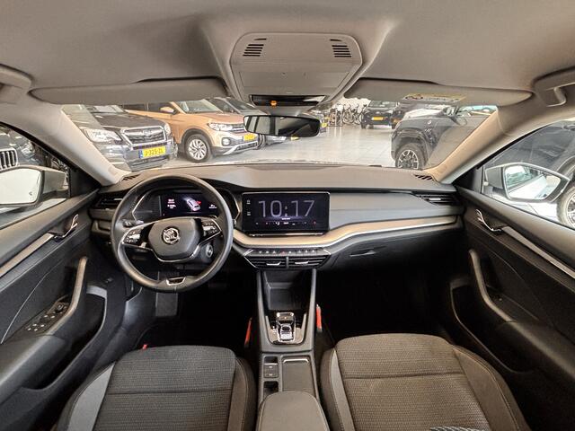 Skoda OCTAVIA Combi 1.0 e-TSI Business Edition - cam - navi - carplay - trekhaak