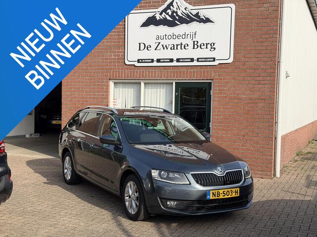 Skoda OCTAVIA Combi 1.4 TSI Greentech Style Business BOMVOL