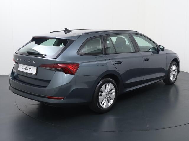 Skoda OCTAVIA Combi 1.0 TSI Business Edition | 110 PK | LED verlichting | Navigatiesysteem | Apple Carplay/Android Auto |
