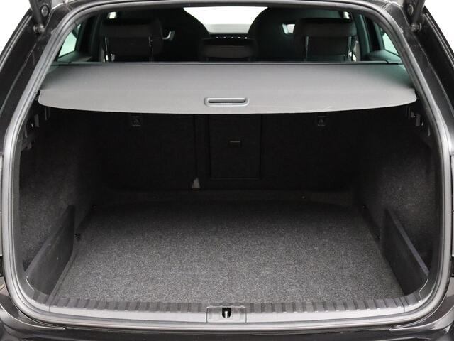 Skoda OCTAVIA Combi 1.0 e-TSI Sport Business | Trekhaak | ACC | Navigatie!