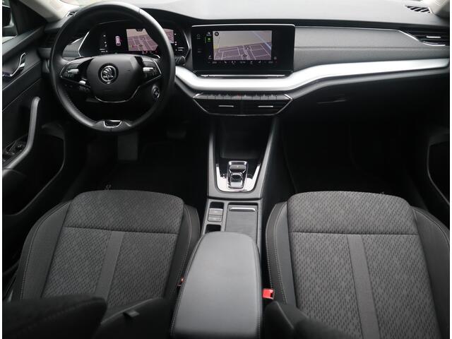 Skoda OCTAVIA Combi 1.0 e-TSI Business Edition Plus Automaat