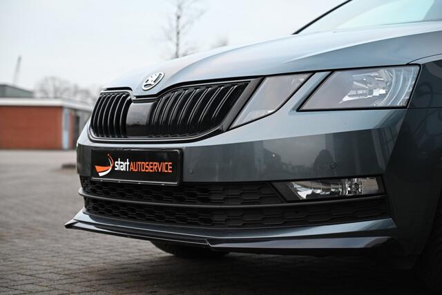 Skoda OCTAVIA Combi 1.5 Sport Business DSG CarPlay Cruise