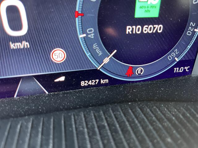 Skoda OCTAVIA Combi 1.4 TSI iV PHEV Style / AUTOMAAT/ PANO/ DCC/ DODEHOEK/ MEMORYSEAT/ PARK.SENSOR.V+A/ CAMERA/ STUUR+STOELVERWARM.V+A/ HEAD-UP/ KEYLESS/ ELEK.KLEP/ SMARTLINK/ ACC/ DAB/ CLIMA/ NAVI/ 18'' LMV